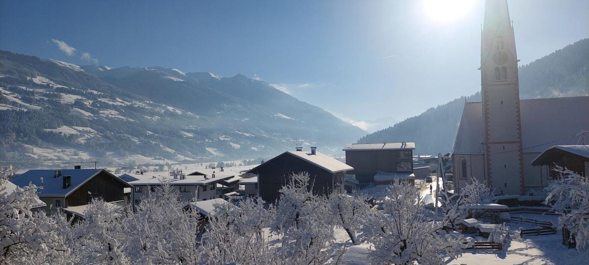 Brixnerhof Im Zillertal Hotel Schlitters Luaran gambar